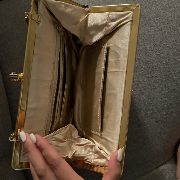 Vintage Needlepoint Purse - Picture 11 of 11